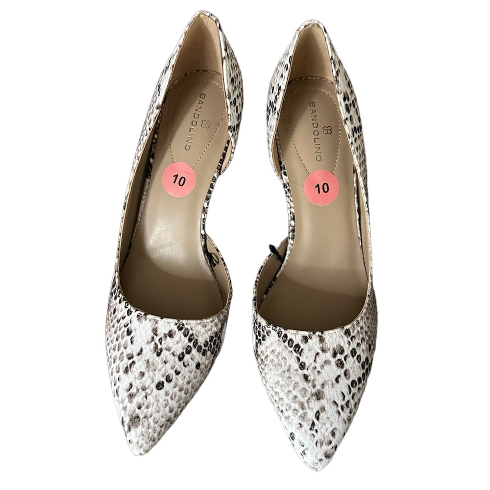 😍😍Beautiful faux snake skin shoes